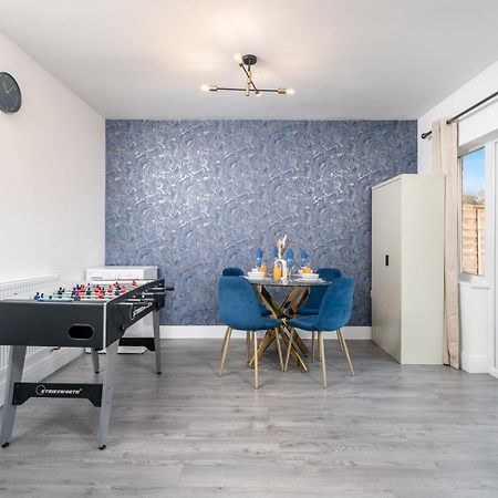 Lux 3Bed Near Wembley With Parking By Oceana Group - Sleeps 8 Apartment Harrow Exterior photo